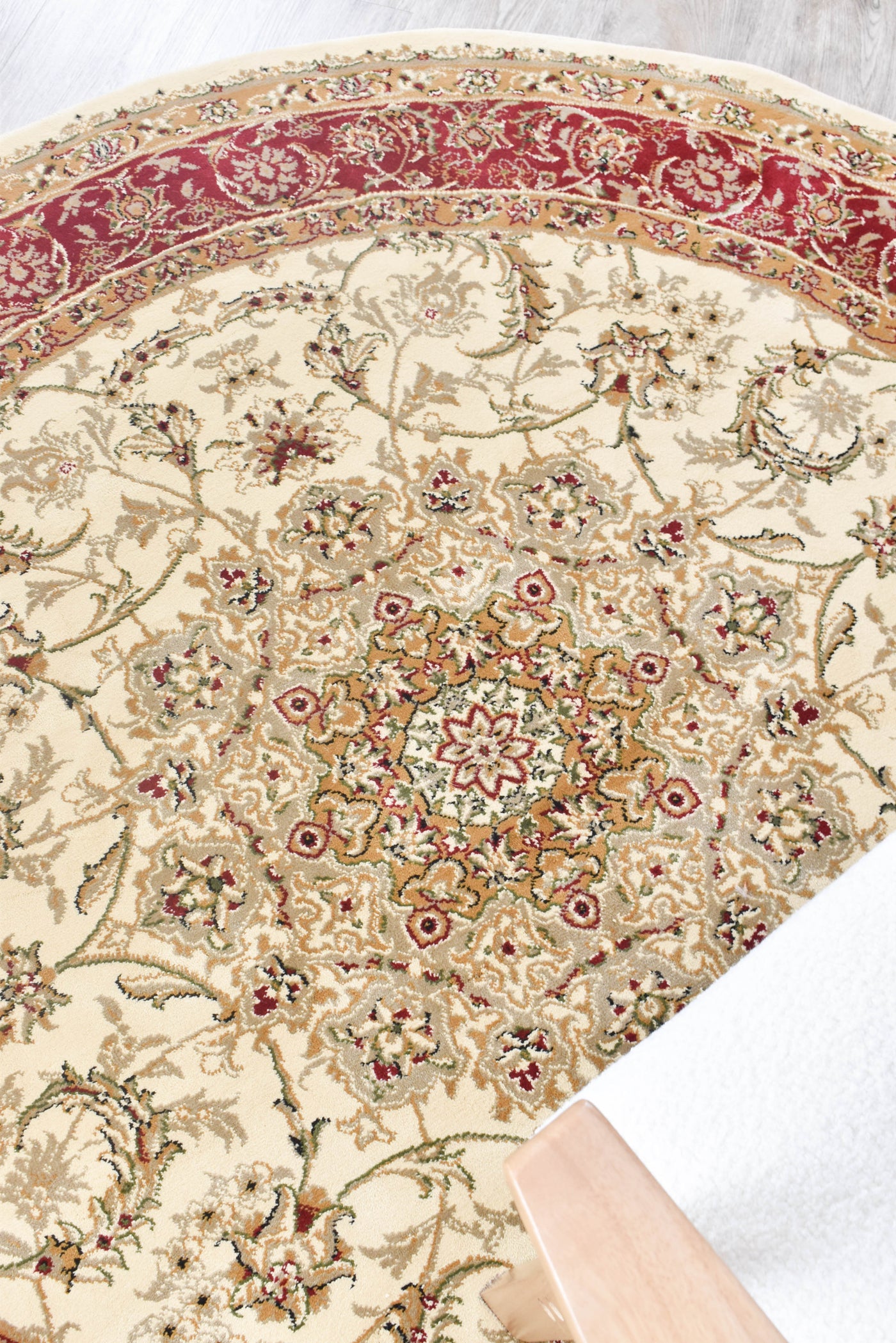 Alice Cream Red Rug | Treasures of Turkey