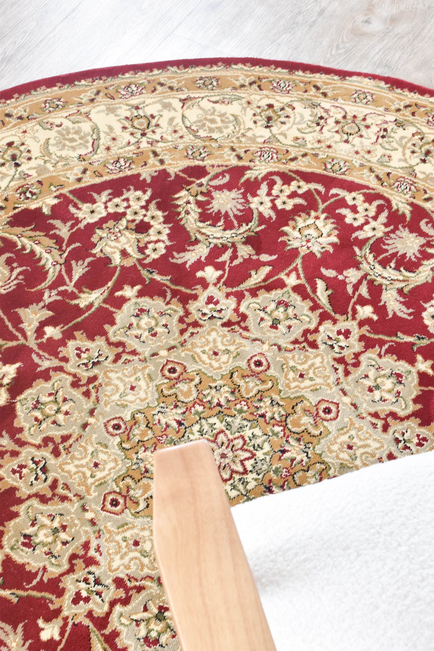 Alice Round Red Rug | Treasures of Turkey