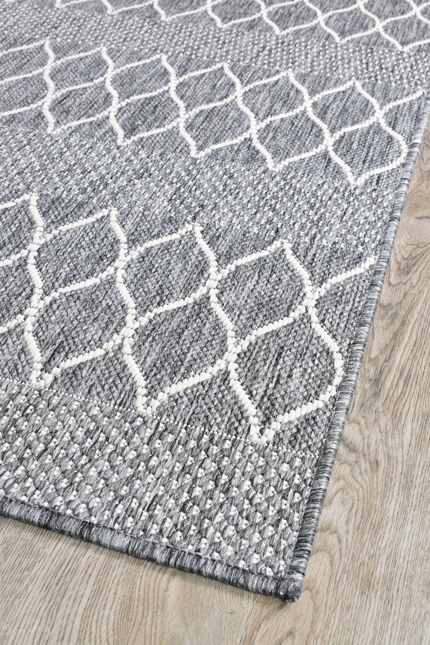 Alaska Runner Grey 6826 | Treasures of Turkey