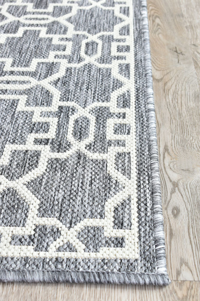 Alaska Runner Grey Cream GU6E | Treasures of Turkey