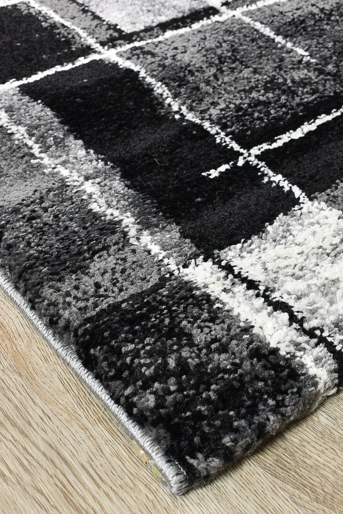 Dahlia 297 Dark Grey Black Runner