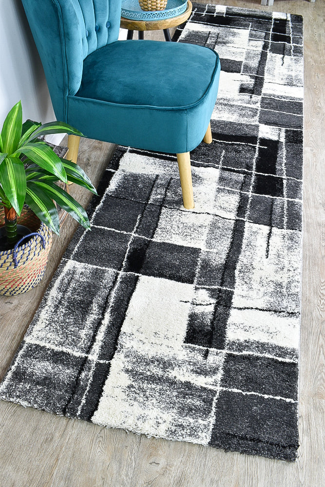 Dahlia 297 Dark Grey Black Runner