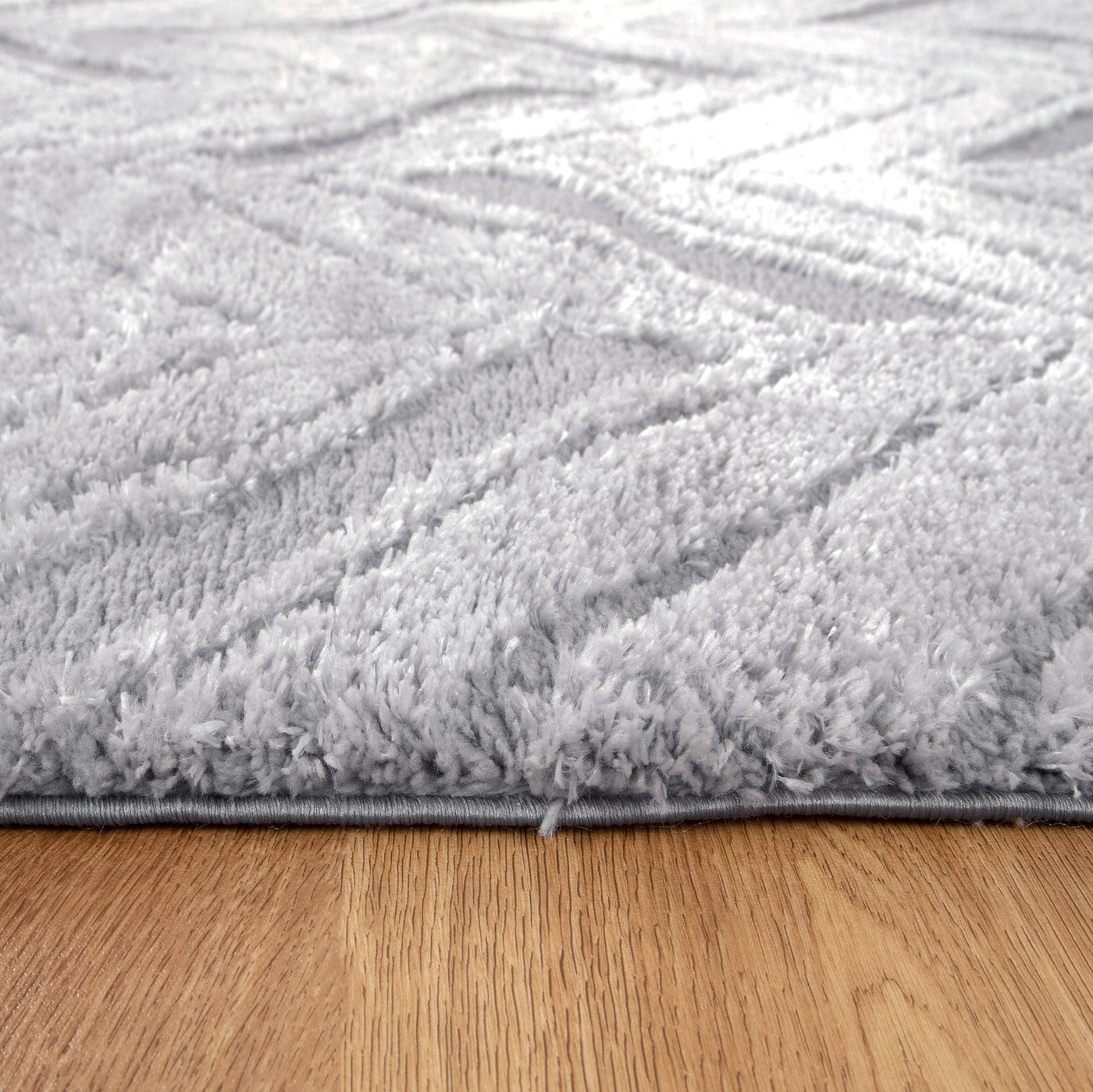 Tender Chevron Silver Shag Rug