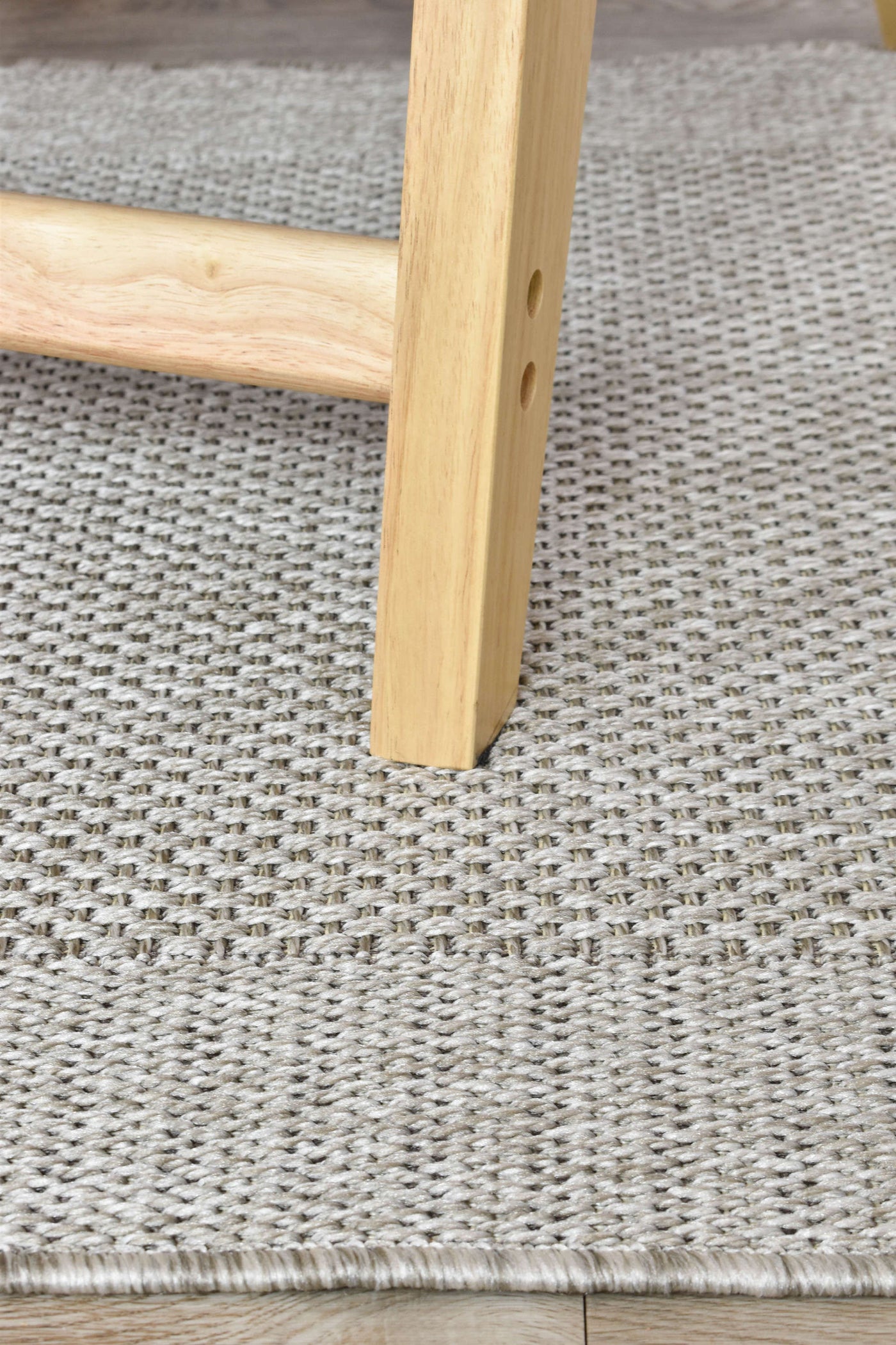 Outdoor Sisal 3900-37 Grey Rug.