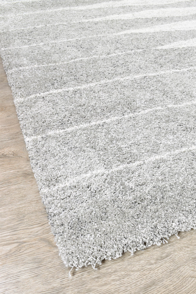 Messina Aluminum Rug.