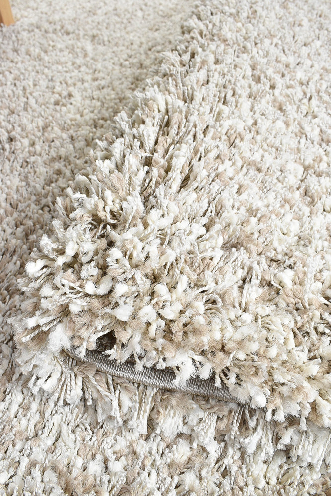 Plain Portland Shaggy Rug Beige 2211