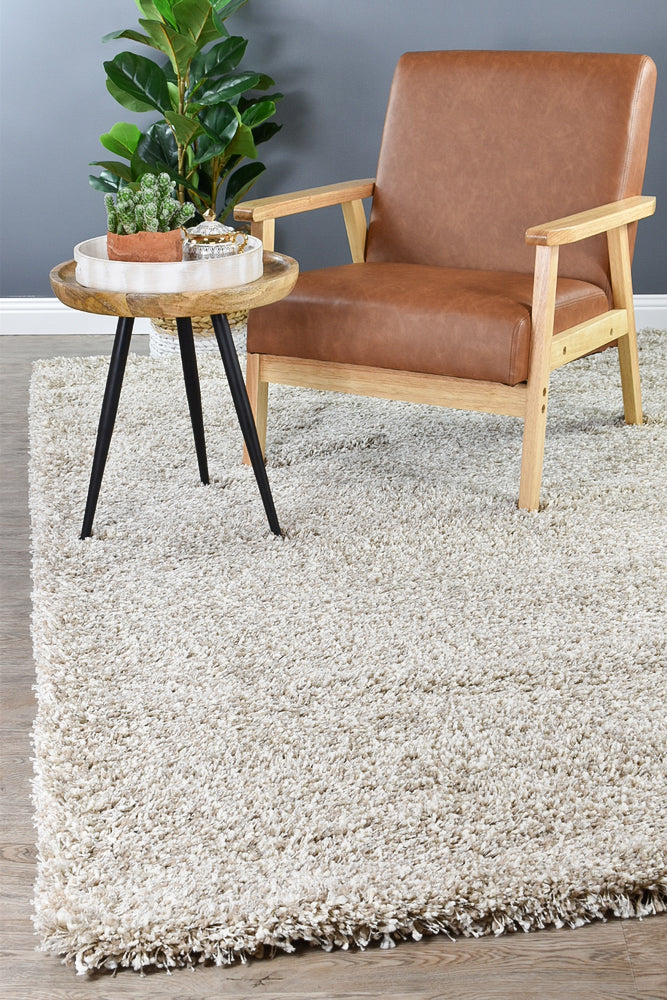 Plain Portland Shaggy Rug Beige 2211