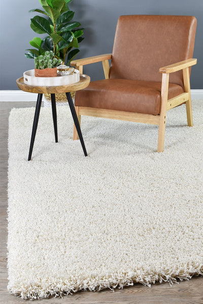 Plain Portland Shaggy Rug Natural 6926